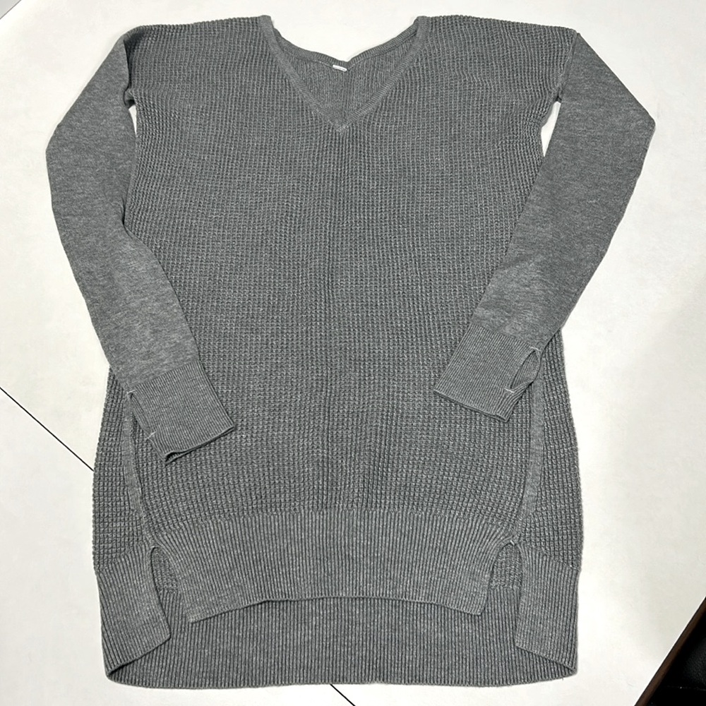 Lululemon beautiful knit *almost new